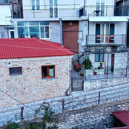 דירות קרפניסיון Το Πέτρινο Της Γιαγιάς Μαρίκας מראה חיצוני תמונה